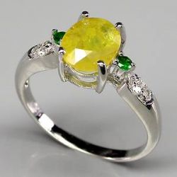 Anel de Prata 925 com Safira Amarela Esmeraldas e 06 Diamante Naturais