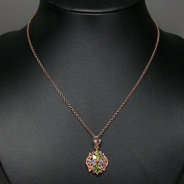colar de ouro rose 14k plated prata 925 com tanzanitas peridotos e rubis  Imagem 1